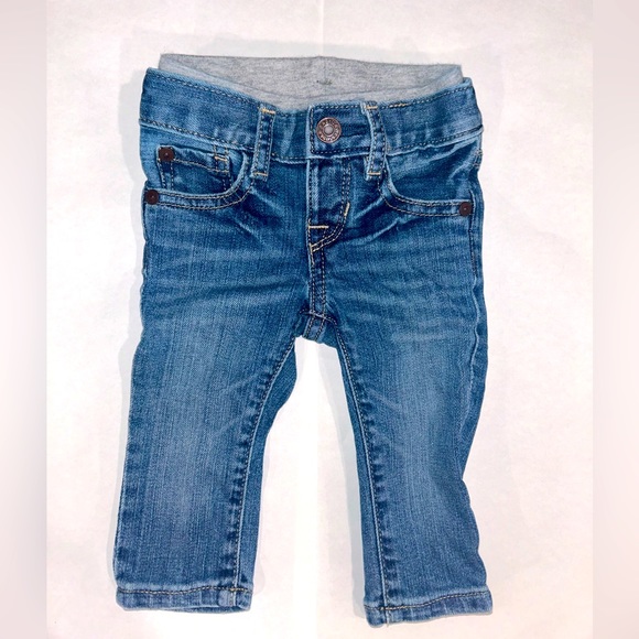 Baby Gap Jeans size 3-6m - Picture 1 of 3